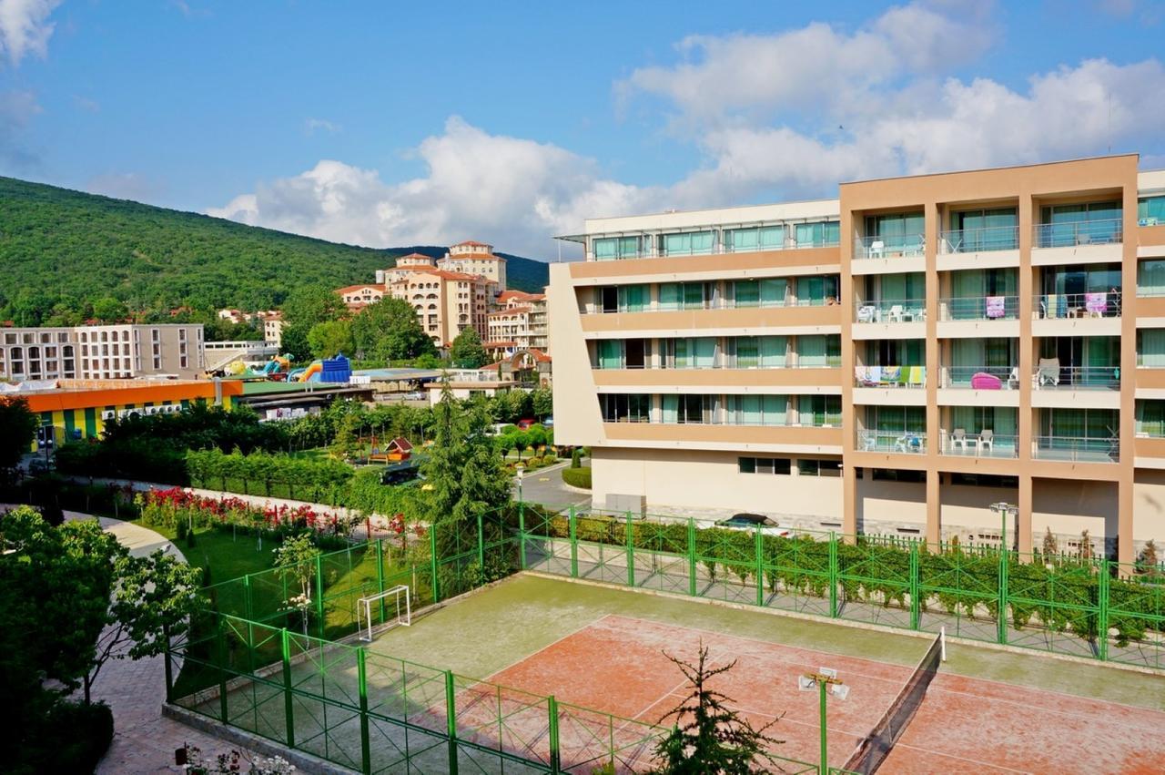 Gt Privilege Fort Beach Apartments Elenite Exterior foto