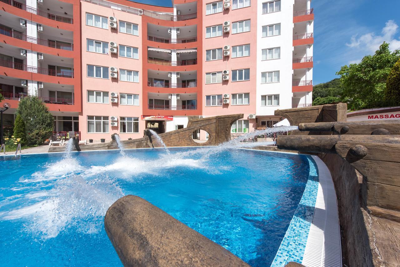 Gt Privilege Fort Beach Apartments Elenite Exterior foto